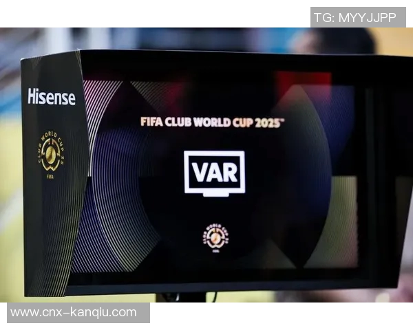 科技助力足球革新探索智能化时代的竞技新体验与未来发展